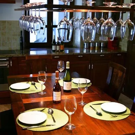 Orosz Gabor Vendeghaz 3*