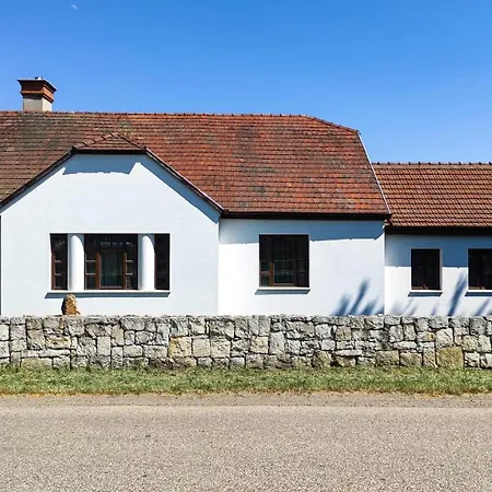 Orosz Gabor Vendeghaz 3*